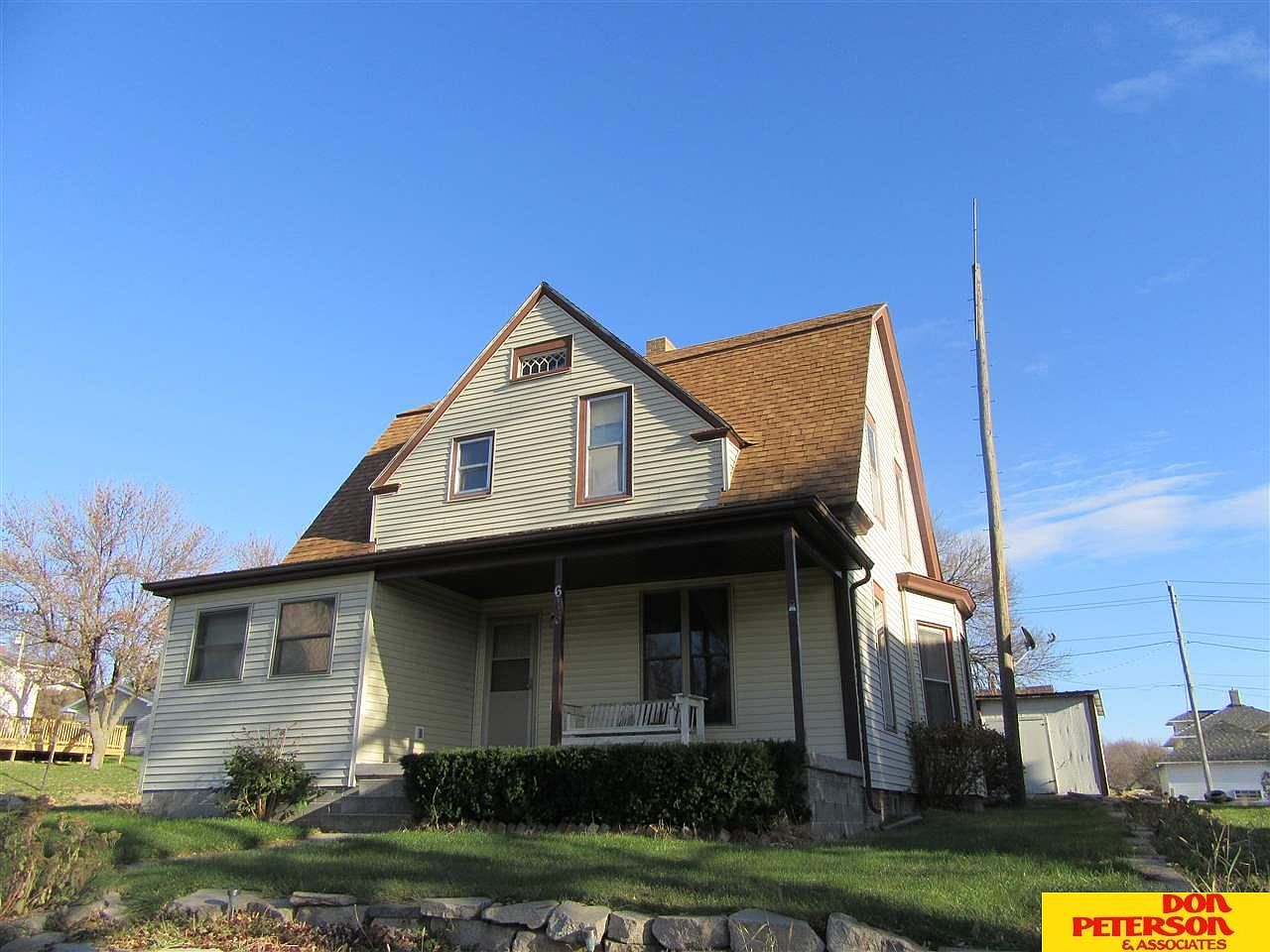 616 13th St, Wisner, NE 68791 Zillow