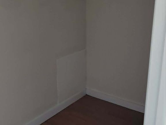 2nd image of 77 Penn Ln