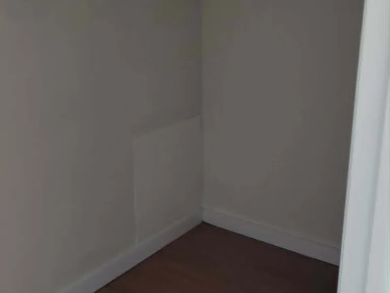 77 Penn Ln — Photo 2