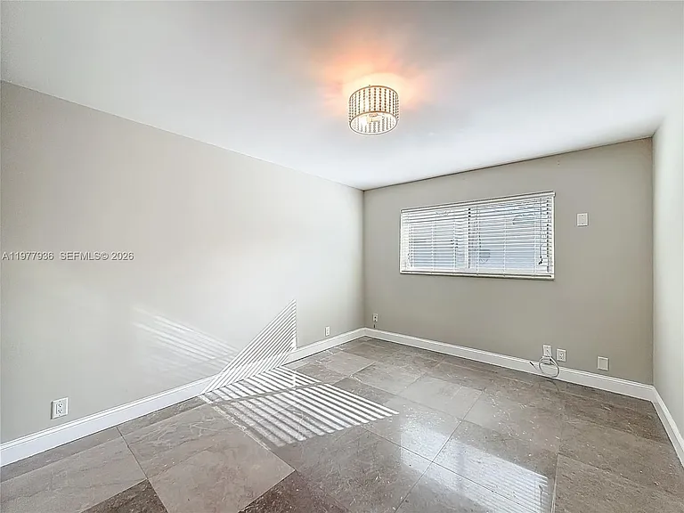 2770 NE 8th Ct — Photo 13