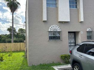 11 Olive Dr APT F, Hialeah, FL 33010
