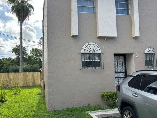 11 Olive Dr APT F, Hialeah, FL 33010