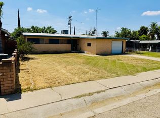 877 E Thurman Avenue, Porterville, CA 93257