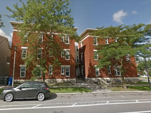 60 Cobourg St #306, Ottawa, ON K1N 8G8