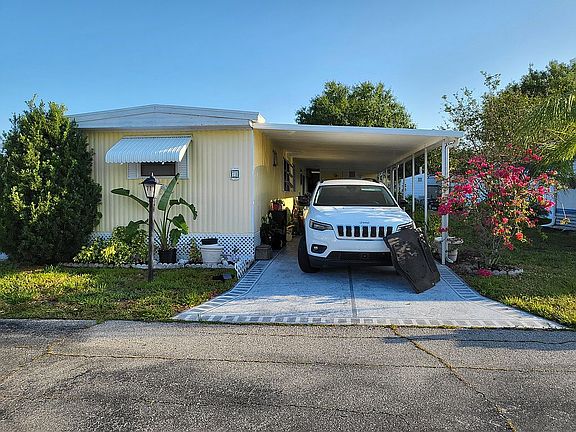 Extra-long Carport