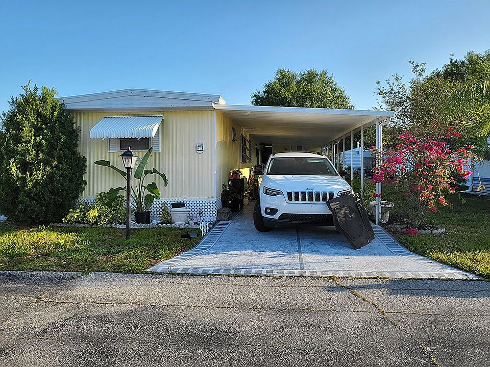 Extra-long Carport