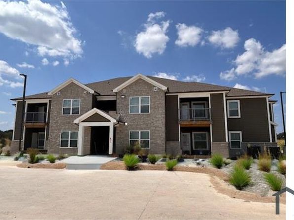 201 County Road 137, Hutto, TX 78634