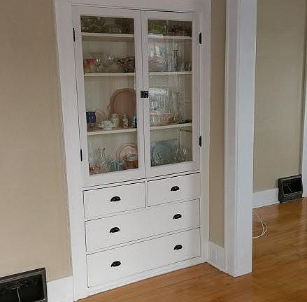 China hutch in dining area