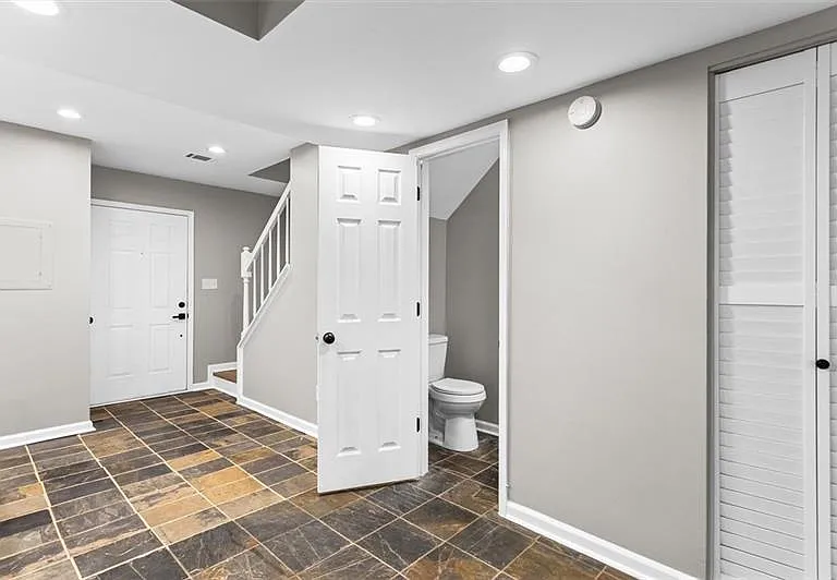 1777 Twin Brooks Dr SE — Photo 20