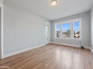 4411 W Montrose Ave APT 2, Chicago, IL 60641