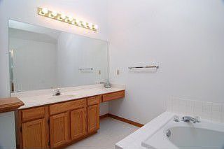 2nd image of 3084 Sandalwood Ct