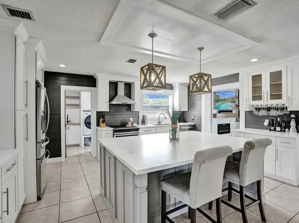 11577 Anhinga Dr, Wellington, FL 33414