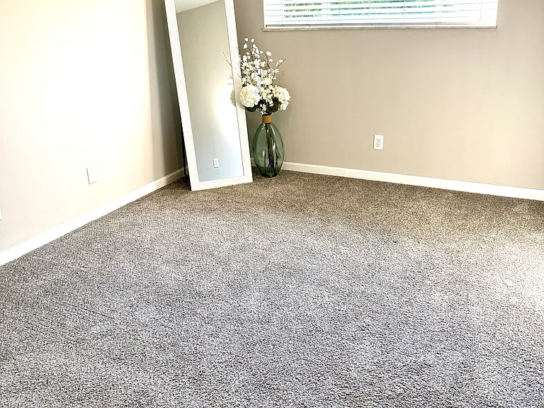 82 Lemans Ct — Photo 7
