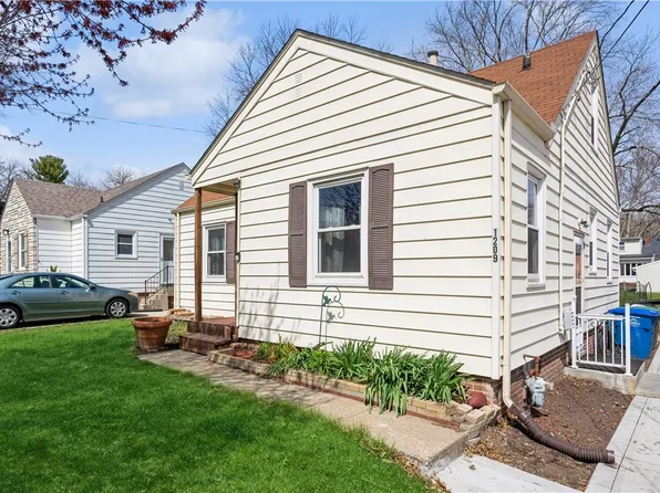 1209 Creston Ave, Des Moines, IA 50315