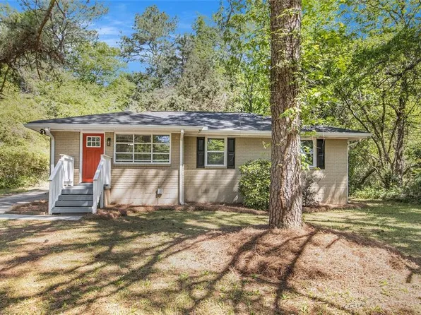 1667 Hollyhock Ter, Decatur, GA 30032