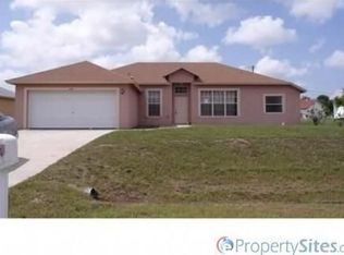 809 SW Paul Revere Ter, Port Saint Lucie, FL 34953