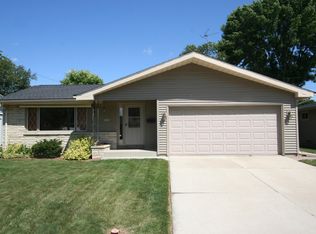 2025 N 27th St, Sheboygan, WI 53081