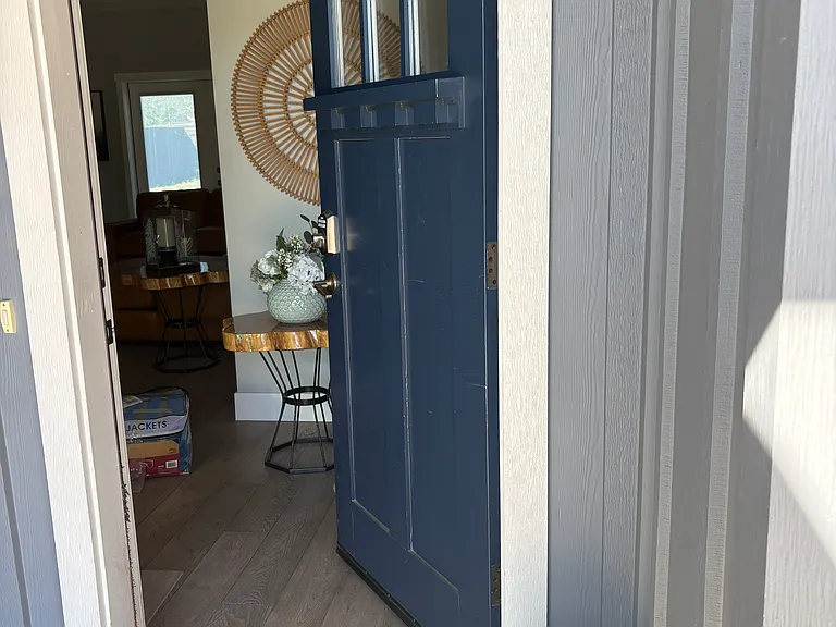 Dorchester Dr — Photo 8