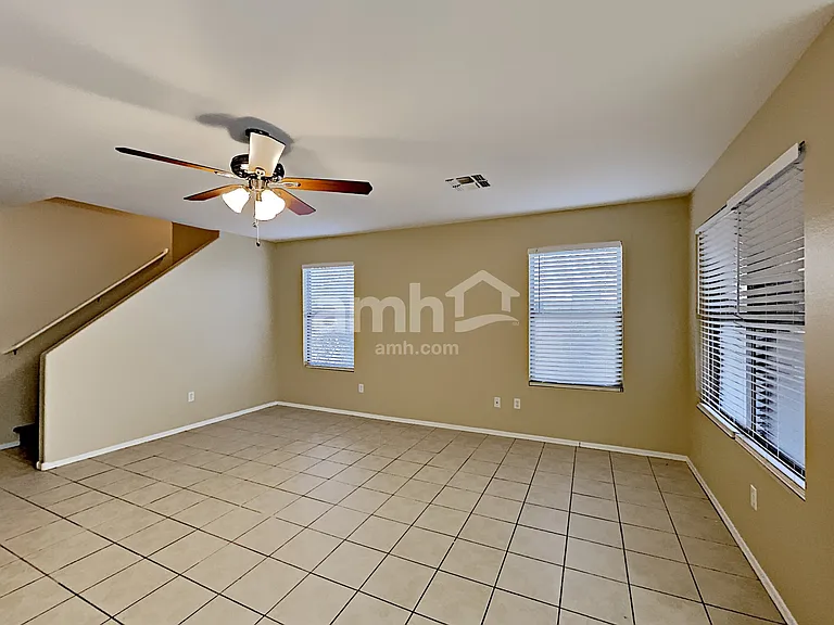 6133 S Wilson Dr — Photo 7