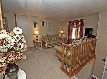 3rd image of 3616 Falmouth Dr