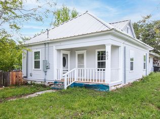 607 W 6th St, Brady, TX 76825