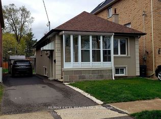416 Rimilton Ave, Toronto, ON M8W2G3