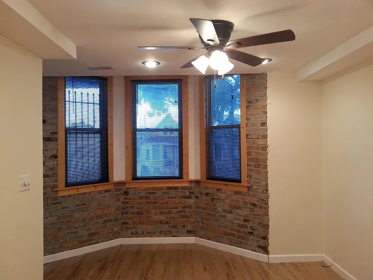 9616 S Exchange Ave #2 — Photo 5