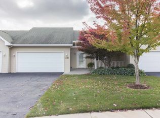 1117 Fountain View Cir UNIT 2, Holland, MI 49423