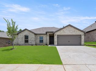 2661 Streamside Dr, Burleson, TX 76028