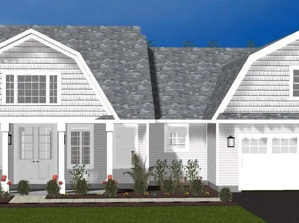 135 Dean Thomas Way, Queensbury, NY 12804