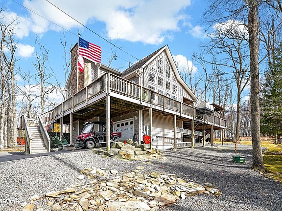 2nd image of 139 Laurel Rd