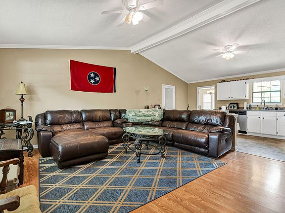 4th image of 6673 Harrison Heights Dr