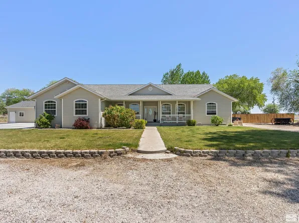 101 Wood Dr, Fallon, NV 89406