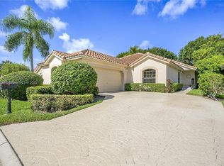 10261 Lexington Lakes Blvd S, Boynton Beach, FL 33436