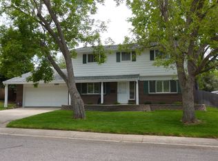 686 W Davies Way, Littleton, CO 80120