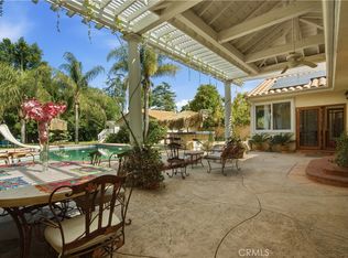 8836 Enfield Ave, Northridge, CA 91325