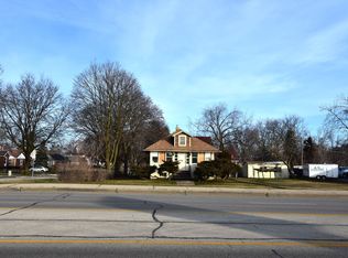 116 W Saint Charles Rd, Villa Park, IL 60181