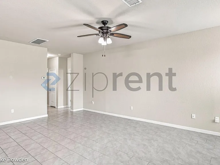 2122 Flintshire Dr #1 — Photo 8