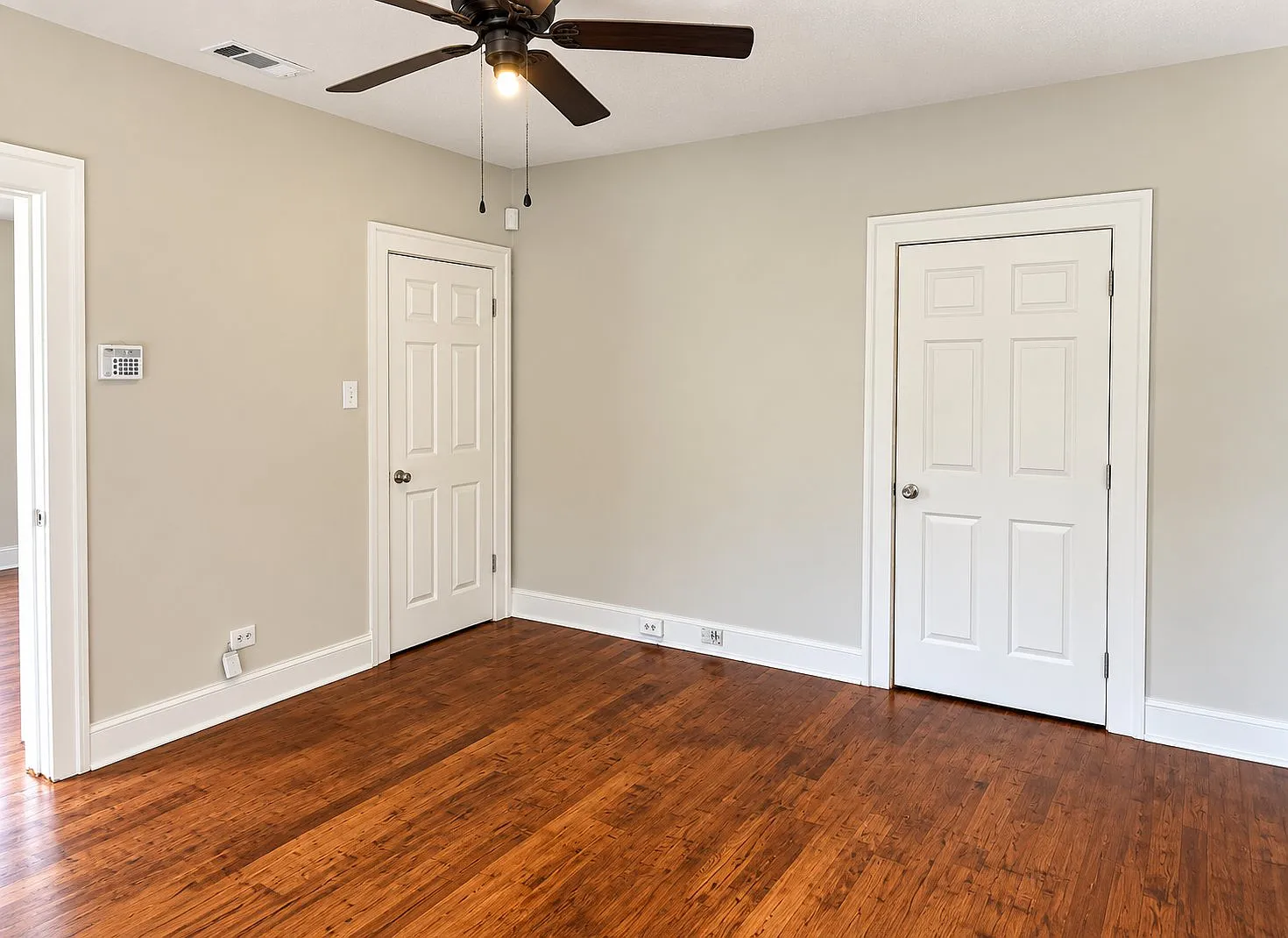 Home For Rent - 1727 Marburg St, Dallas, Tx 75215 — Photo 3