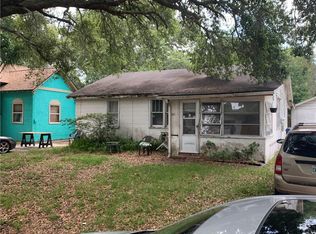 611 15th Ave NW, Largo, FL 33770