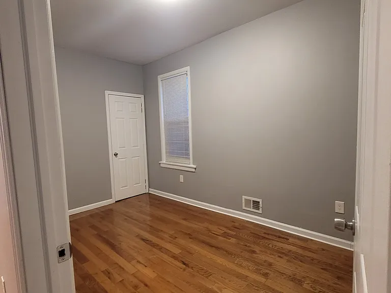 346 Seymour Ave #1 — Photo 6