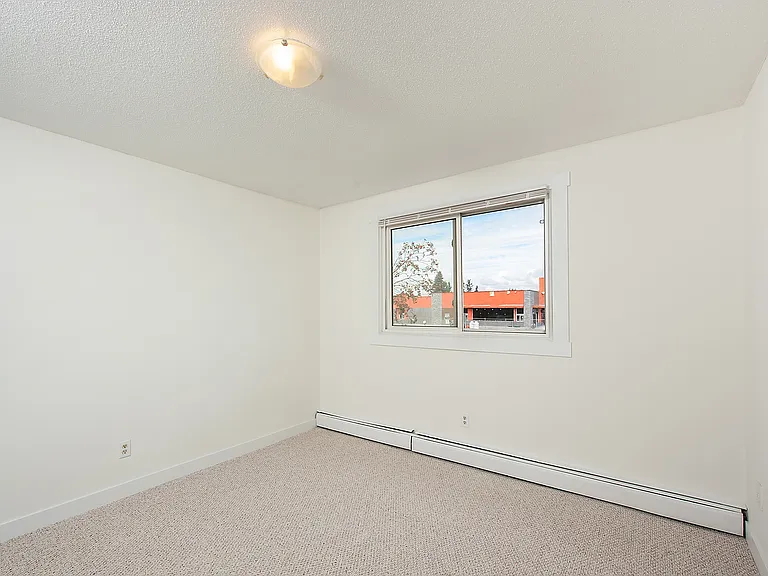 8620 149th St NW — Photo 25