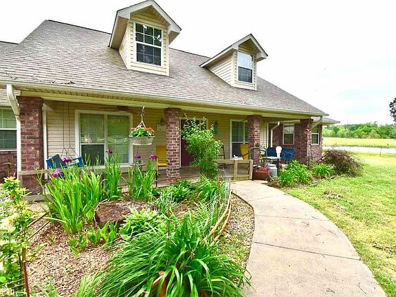 3rd image of 4054 County Road 3774