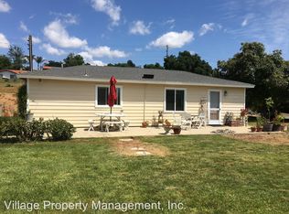 1270 Via Encinos Dr, Fallbrook, CA 92028