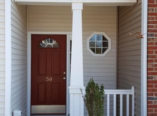 44 Bay Springs Dr, Simpsonville, SC 29681