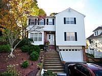 2nd image of 195 Ivy St