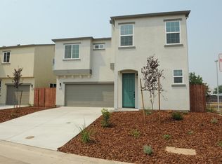 6807 Mangosteen Ln, Sacramento, CA