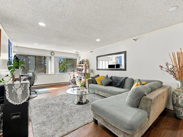240 N Bayshore Blvd APT 307, San Mateo, CA 94401