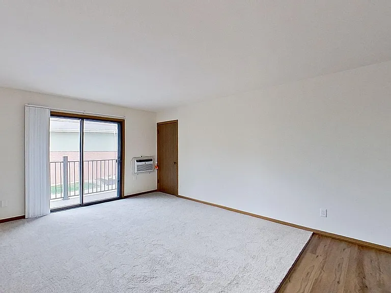 N83W13692 Fond Du Lac Ave #16 — Photo 11
