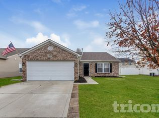 8643 Hopewell Ct, Camby, IN 46113